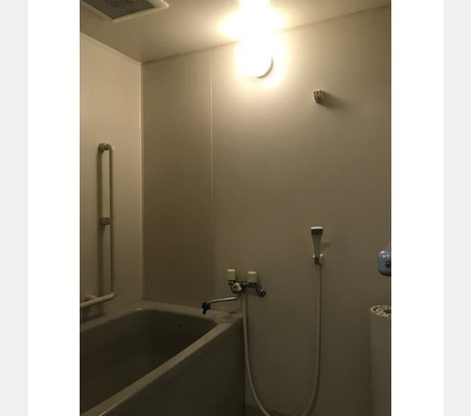 Room image 15