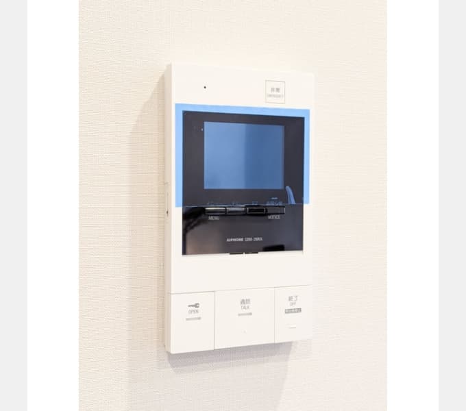 Room image 11