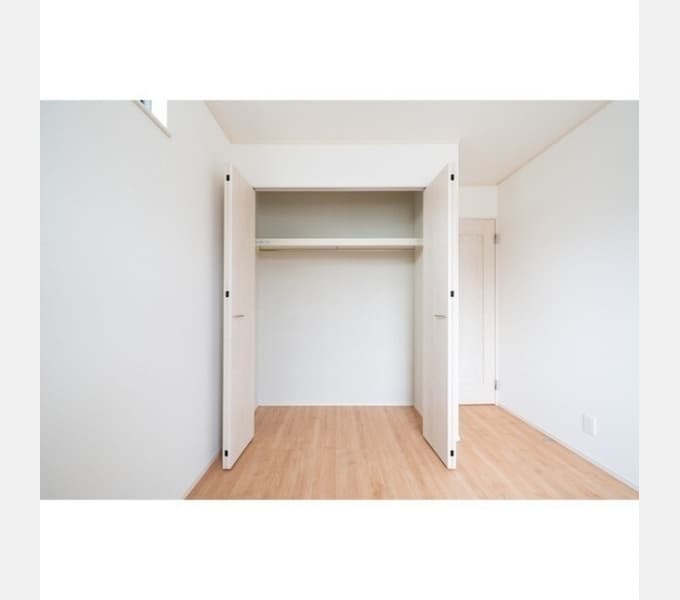 Room image 14