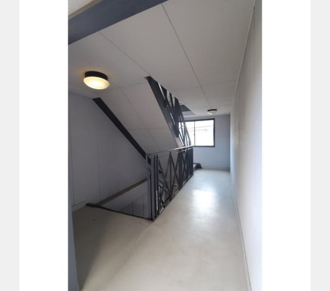 Room image 15