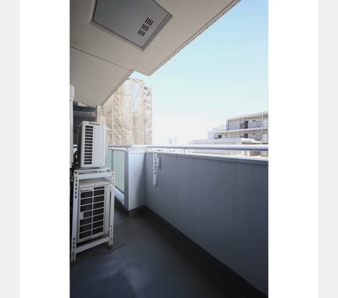 Room image 11