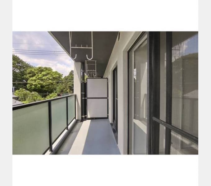 Room image 12