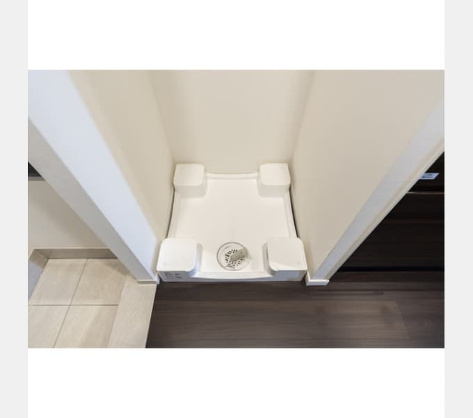 Room image 13