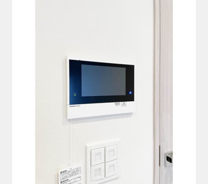 Room image 11