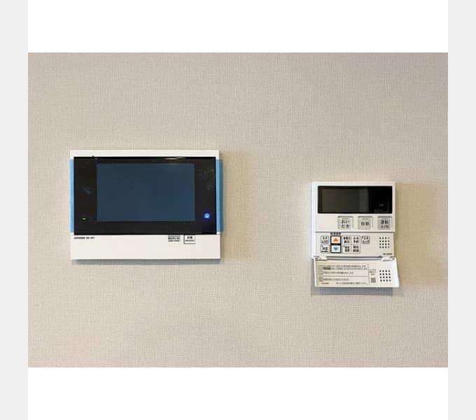 Room image 12