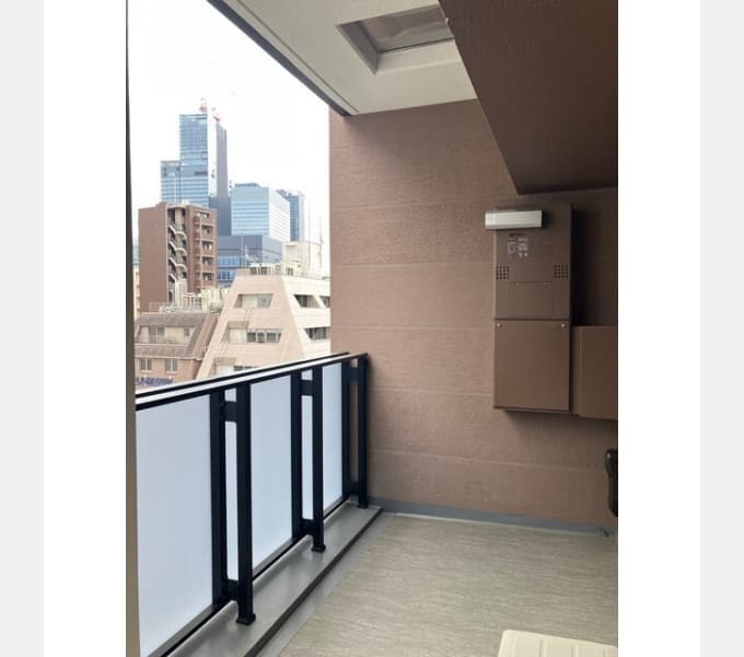 Room image 10