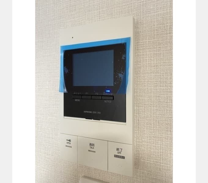 Room image 12
