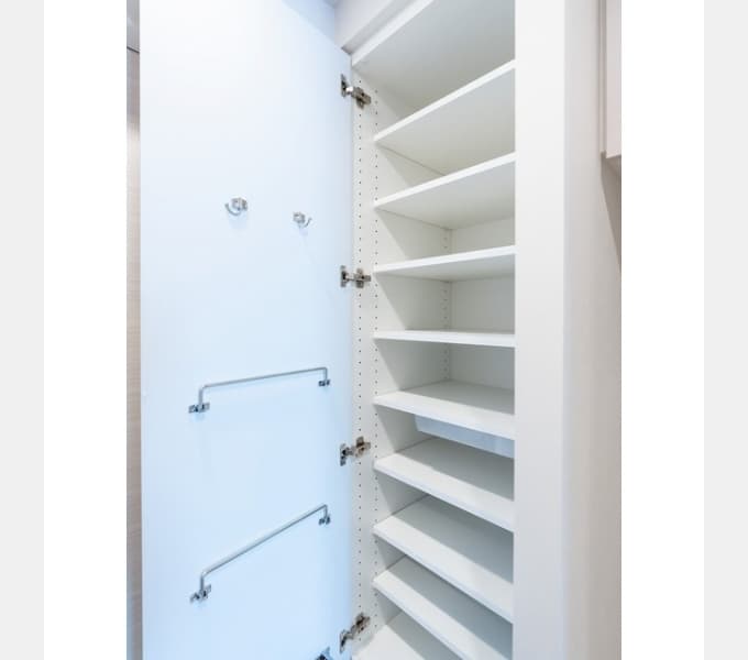 Room image 13