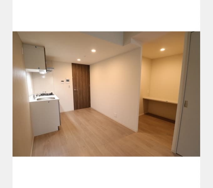 Room image 13