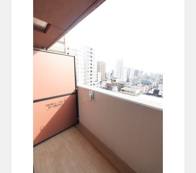 Room image 11