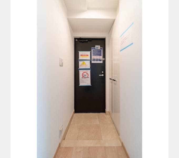 Room image 12