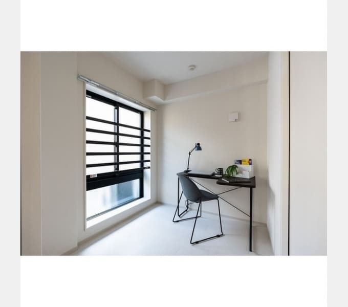 Room image 10