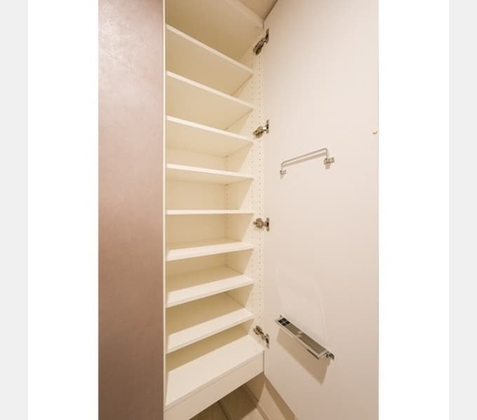 Room image 13