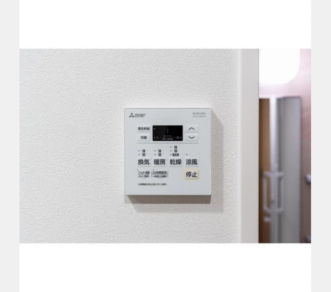 Room image 13