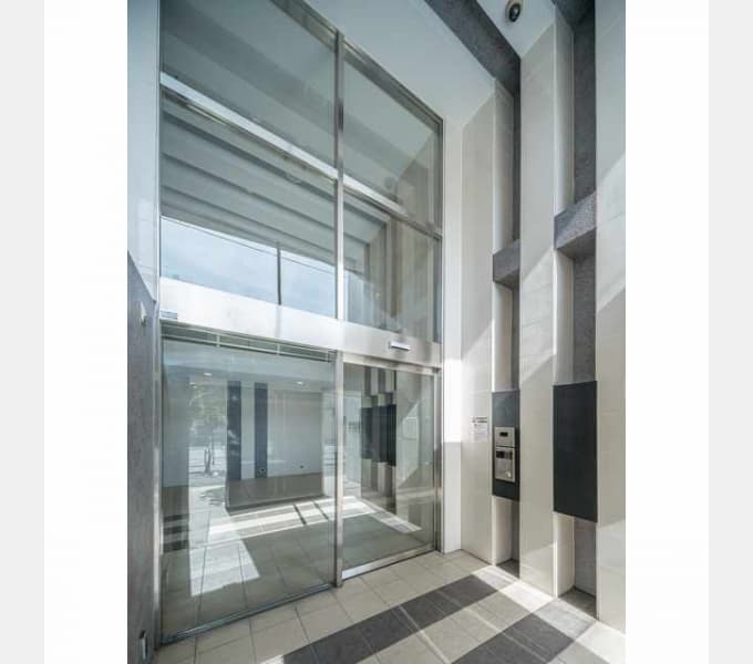 Room image 16