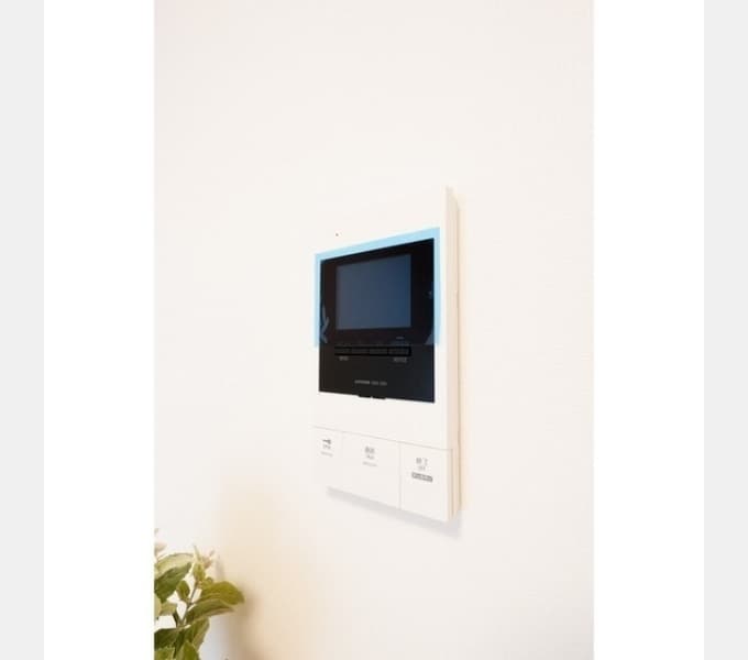 Room image 11