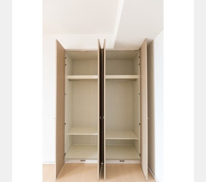 Room image 15