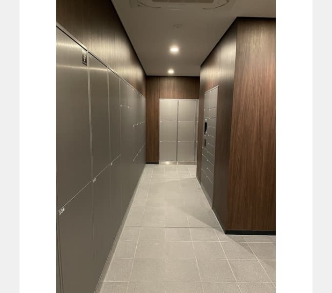 Room image 10