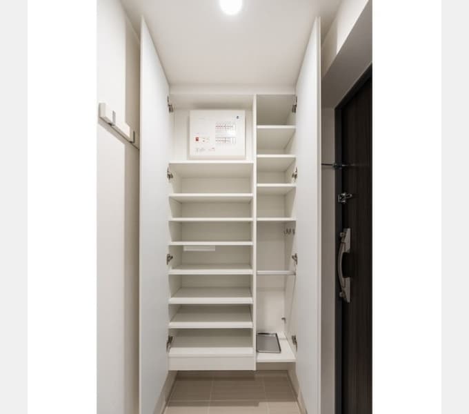 Room image 13