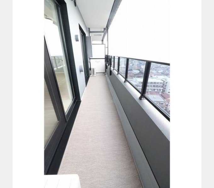 Room image 10