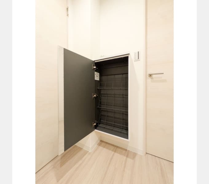 Room image 13