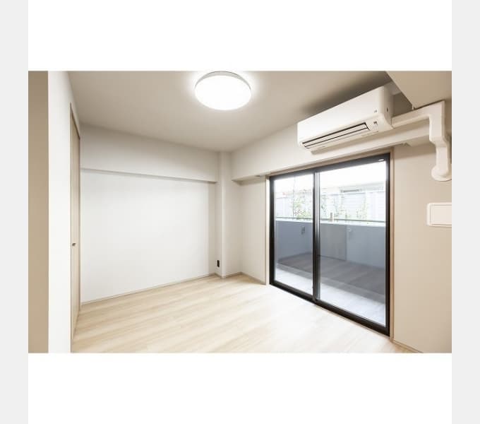 Room image 9