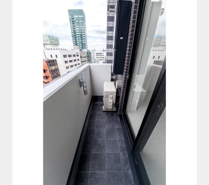 Room image 12