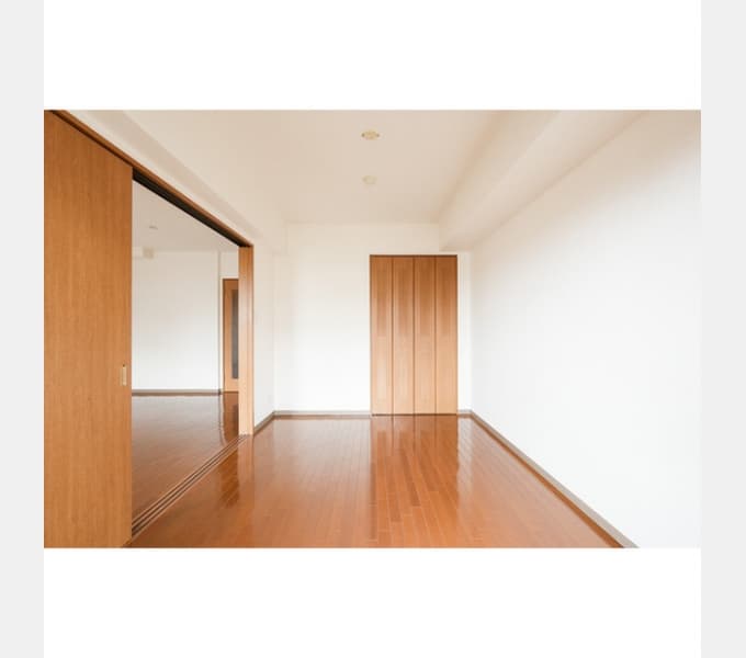 Room image 15