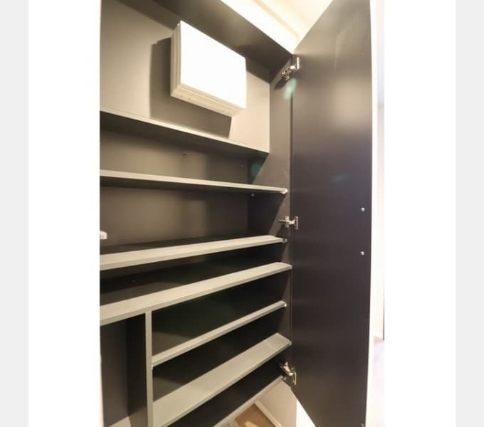 Room image 13