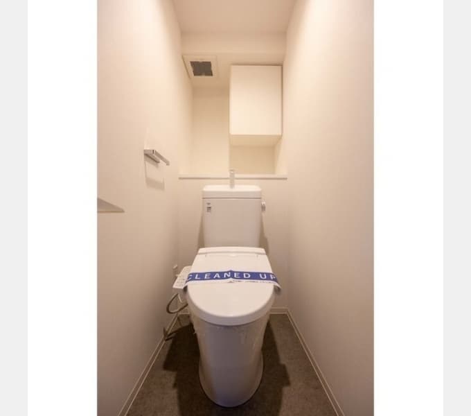 Room image 9