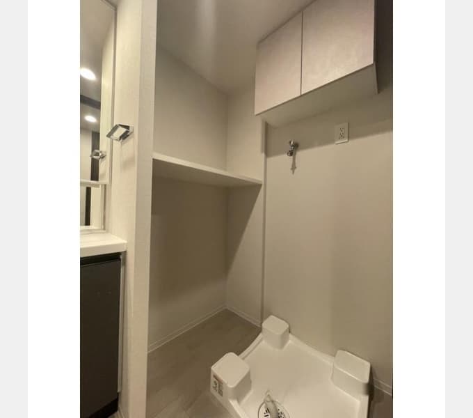Room image 15