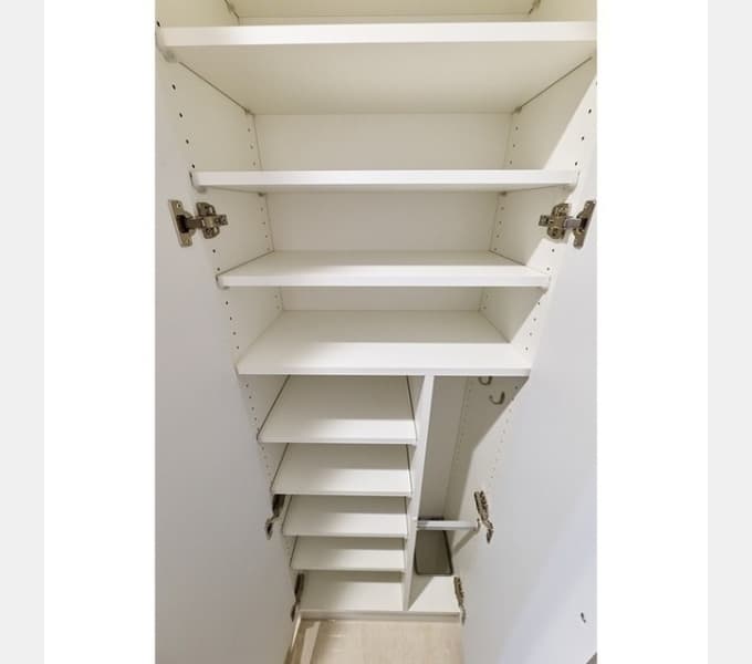 Room image 13