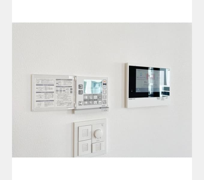 Room image 11