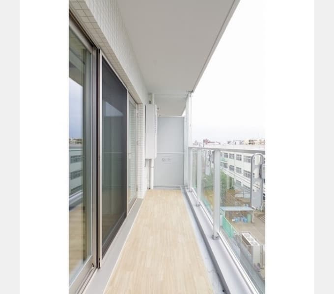 Room image 10