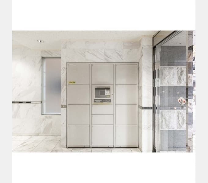 Room image 13
