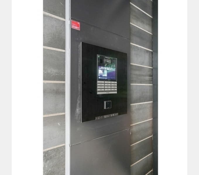 Room image 16