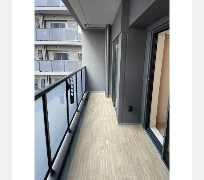 Room image 15