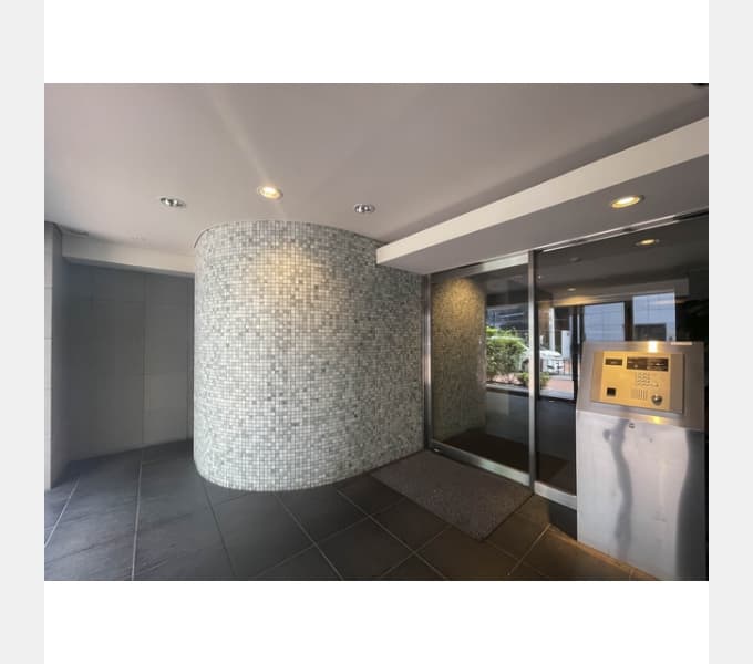 Room image 14
