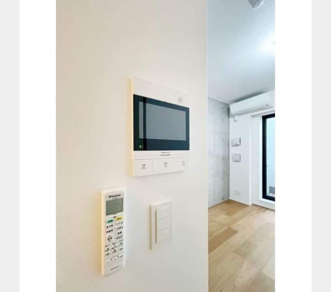 Room image 11