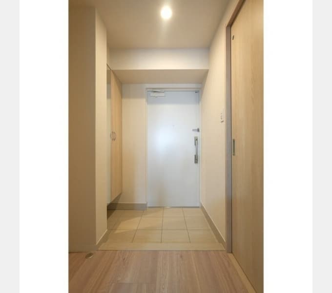 Room image 11