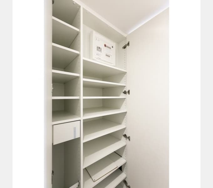 Room image 14