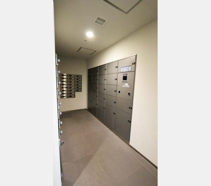 Room image 12
