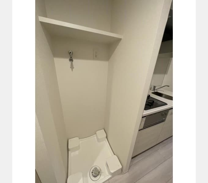 Room image 16