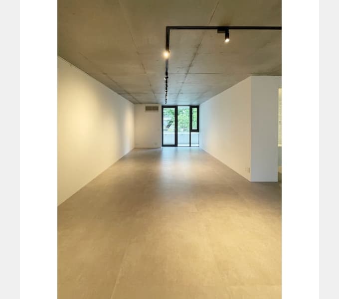 Room image 15