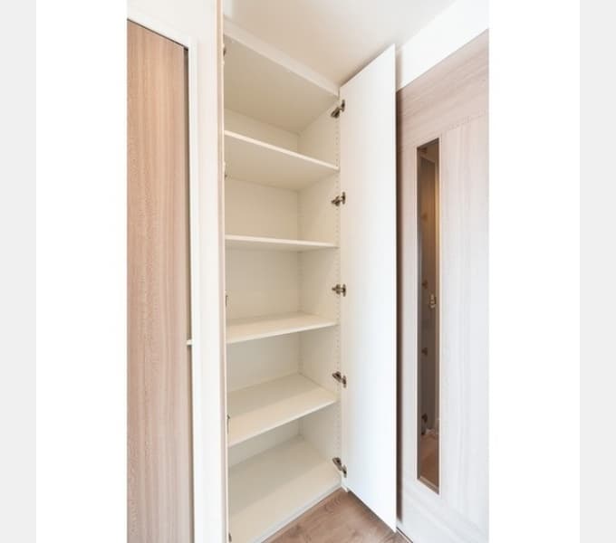 Room image 15