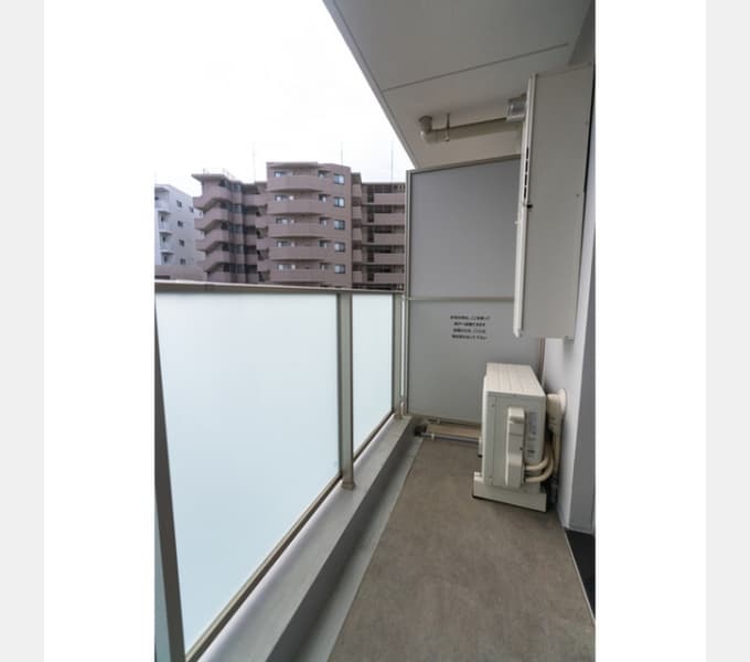 Room image 11