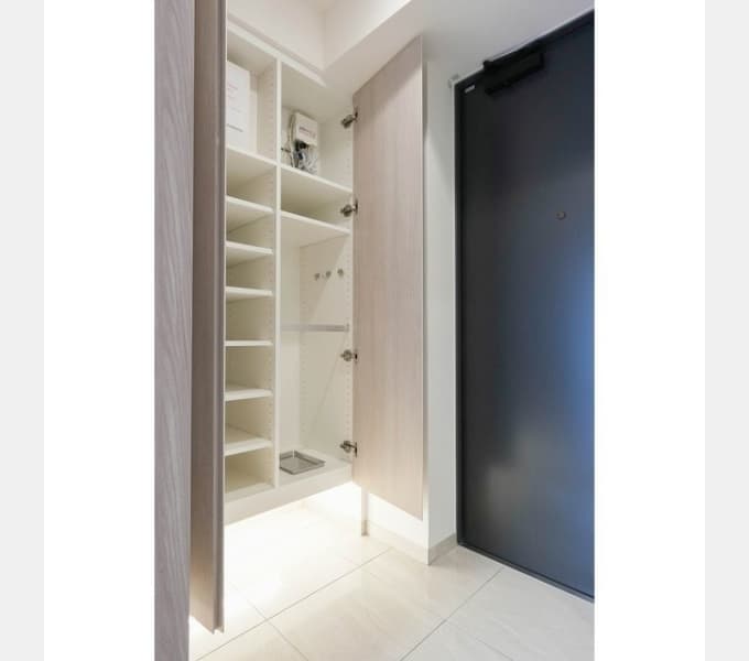 Room image 12