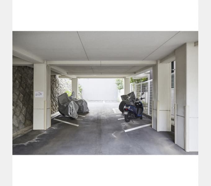 Room image 14