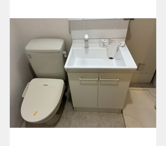 Room image 13