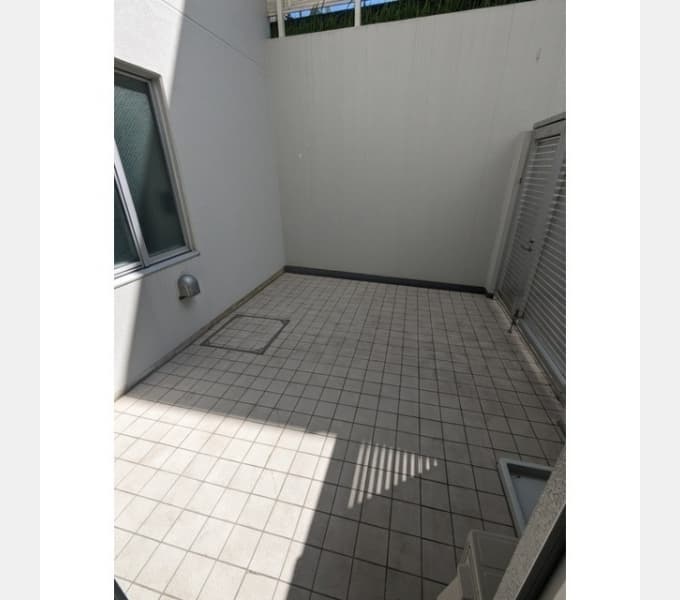 Room image 13